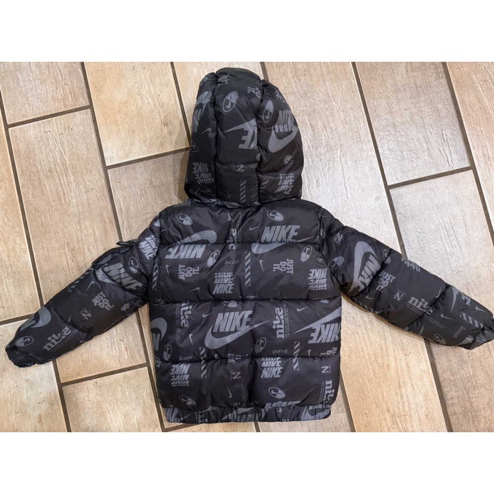 Boys Nike Puffer Full Zip Jacket Winter Coat Black 3T All Over Print - Picture 2 of 8